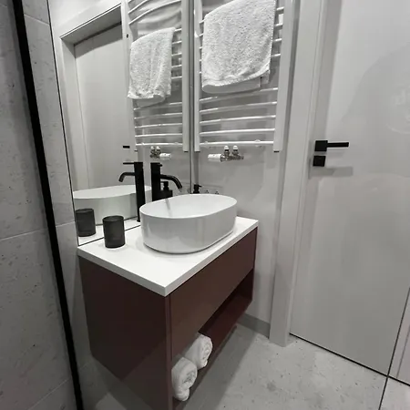 Kensington - Centrum, Polna, Jezyce Self Check-in 24h Poznań