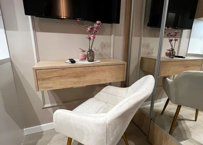 Apartment Kensington - Centrum, Polna, Jezyce Self Check-in 24h *